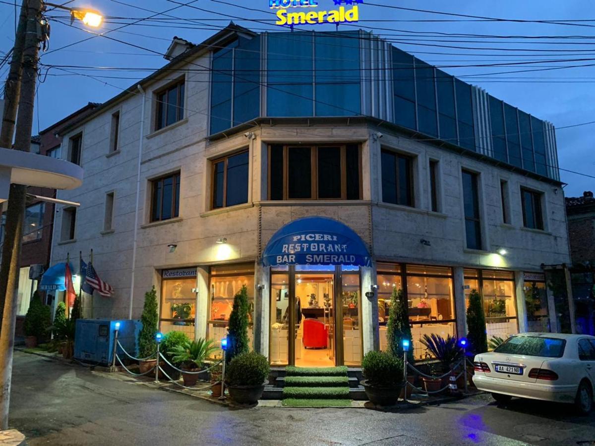 Hotel Smerald Корча Экстерьер фото